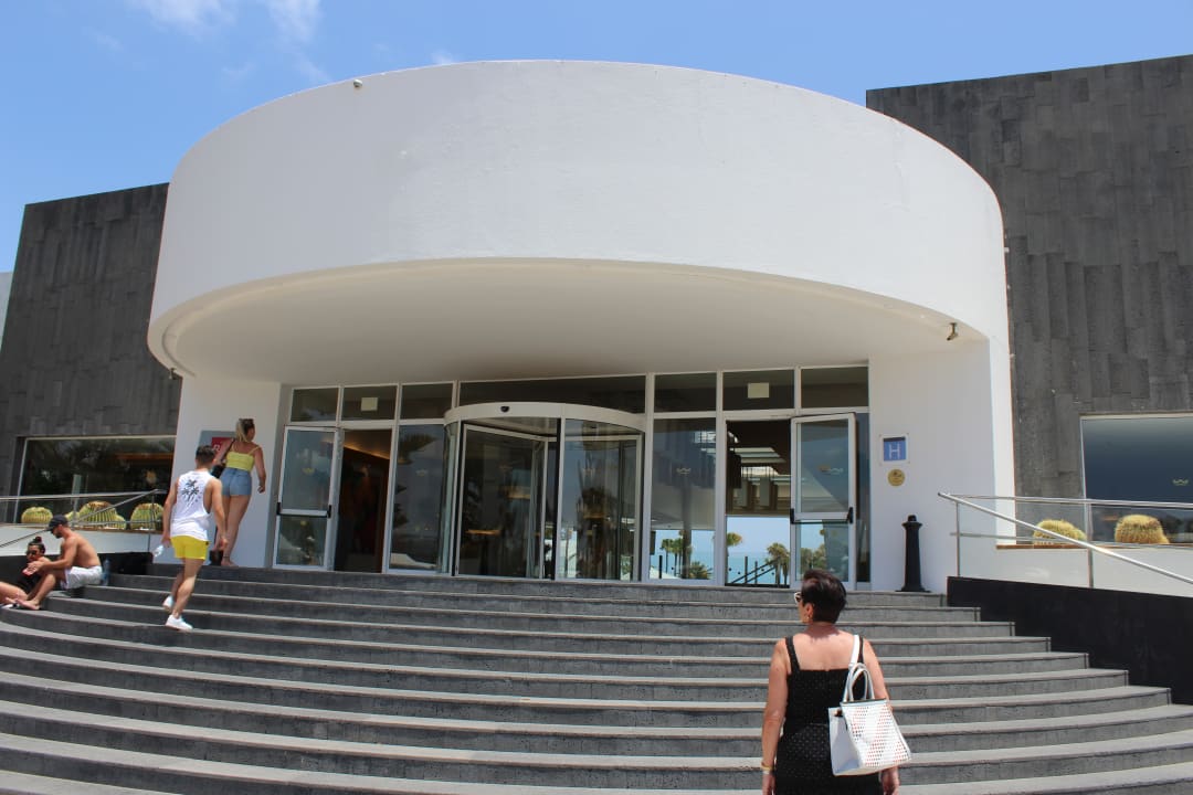 Außenansicht Hotel Riu Paraiso Lanzarote