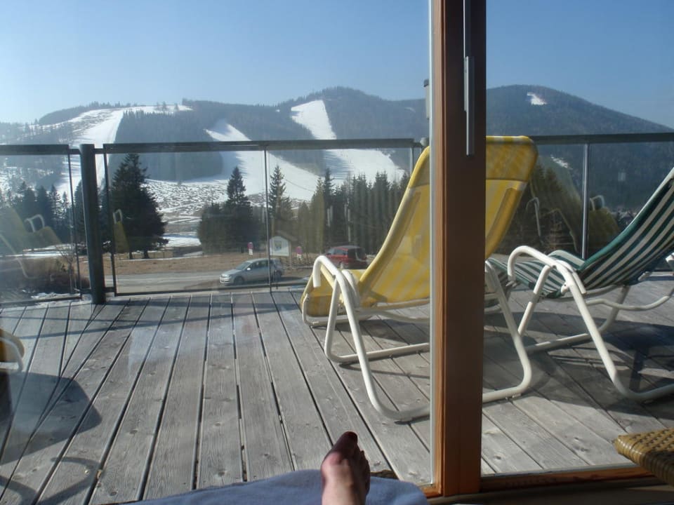 Panoramablick vom Pool Almwellness Hotel Pierer