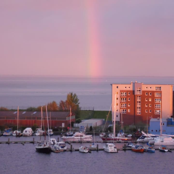 Vom Balkon in Richtug Hafen und See ATLANTIC Hotel Wilhelmshaven