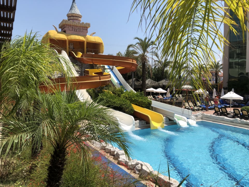 Sport & Freizeit Well Palace Side