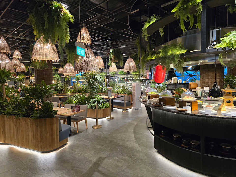 Gastro Dusit Thani Laguna Singapore