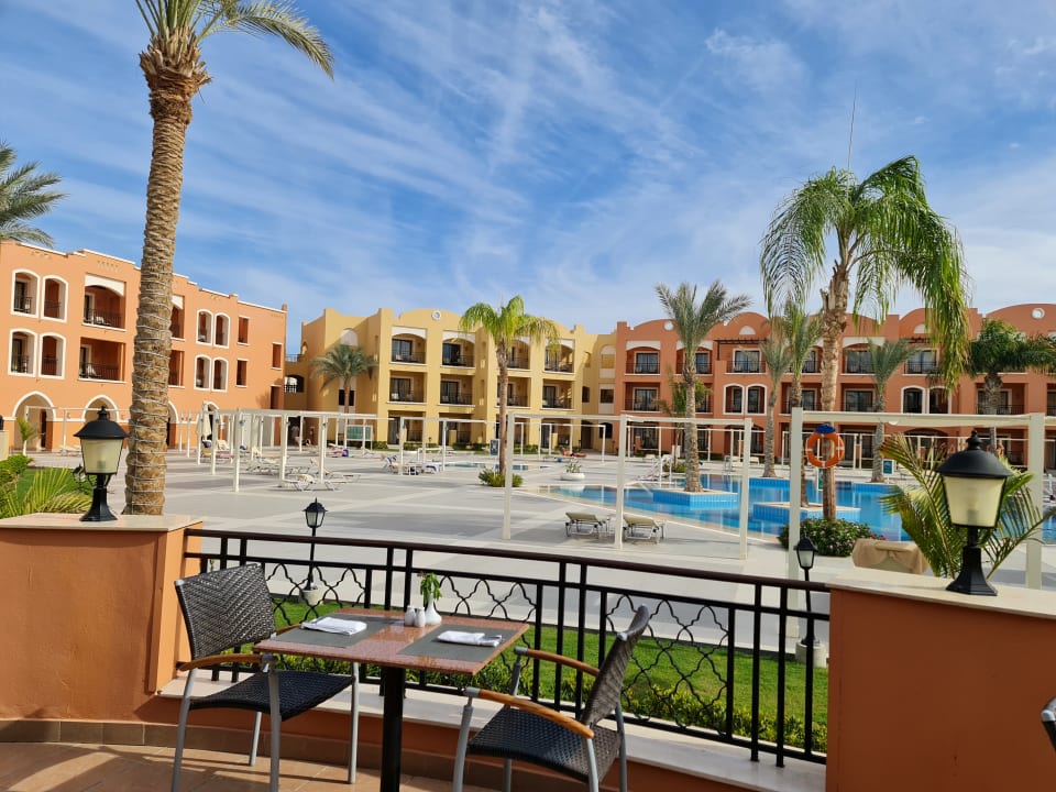 Pool Jaz Dar EL Madina