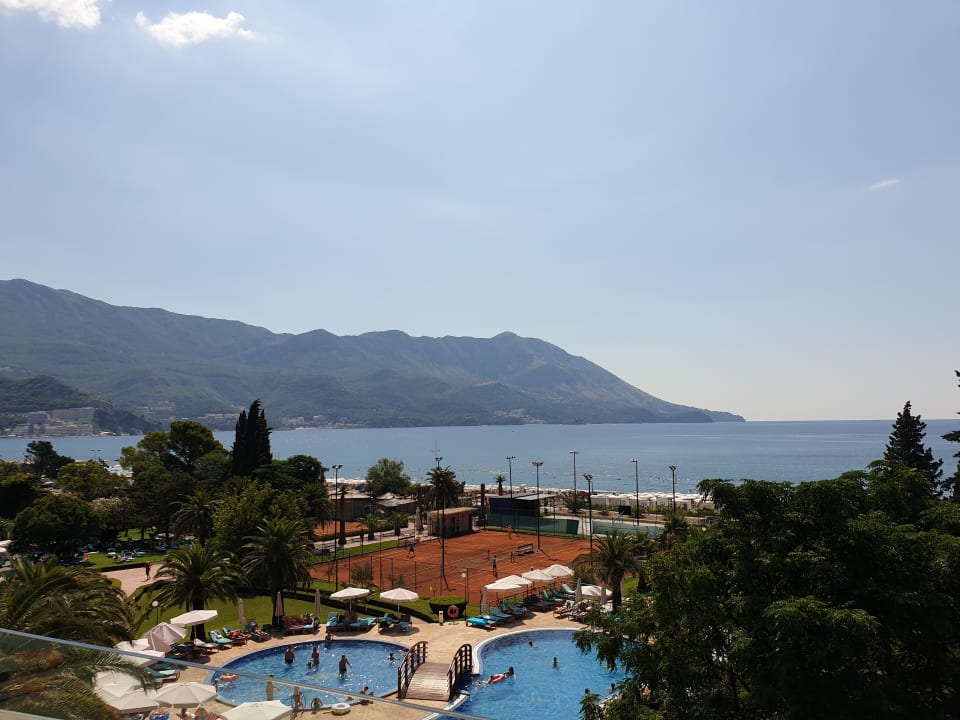 Außenansicht Iberostar Waves Bellevue