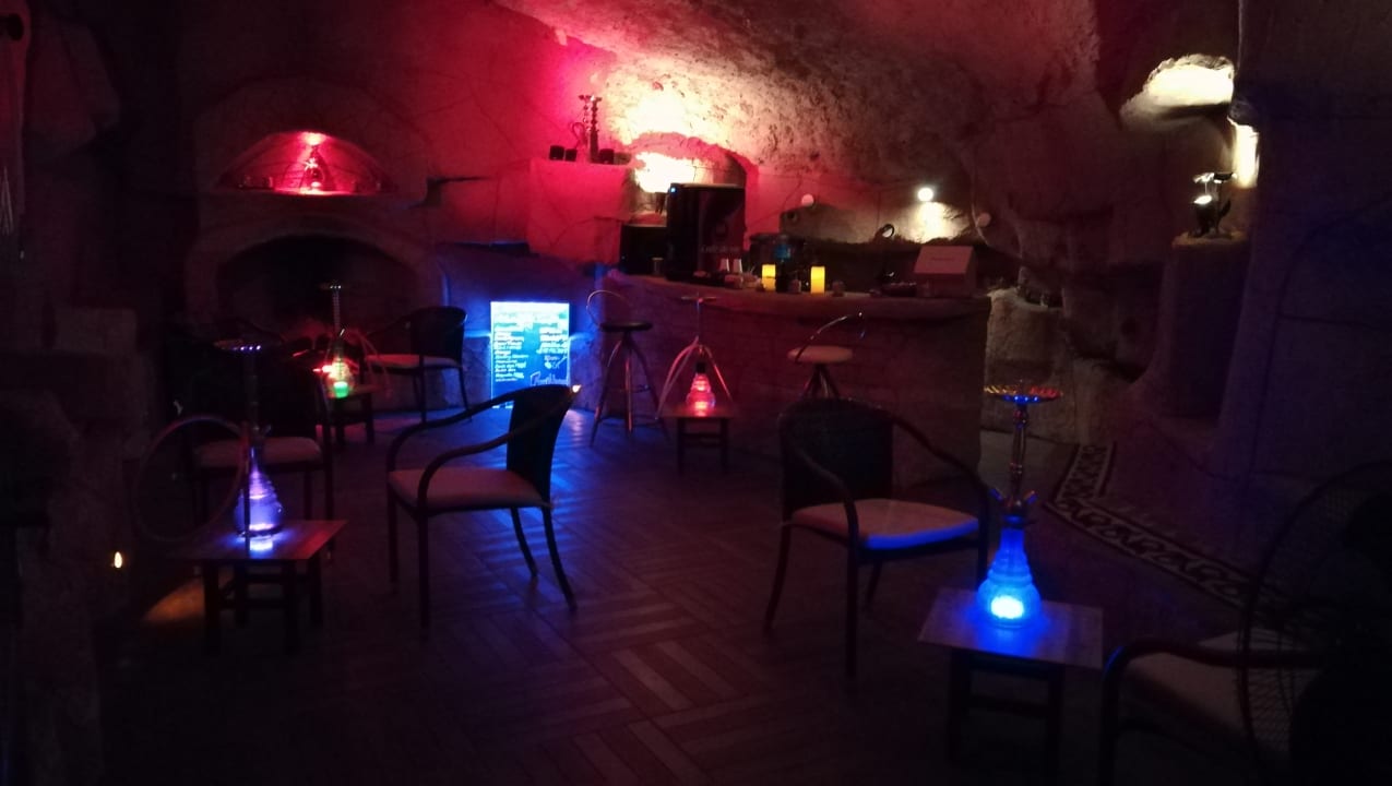 Shishabar hinter dem Rutschenpool Aydinbey Kings Palace & Spa
