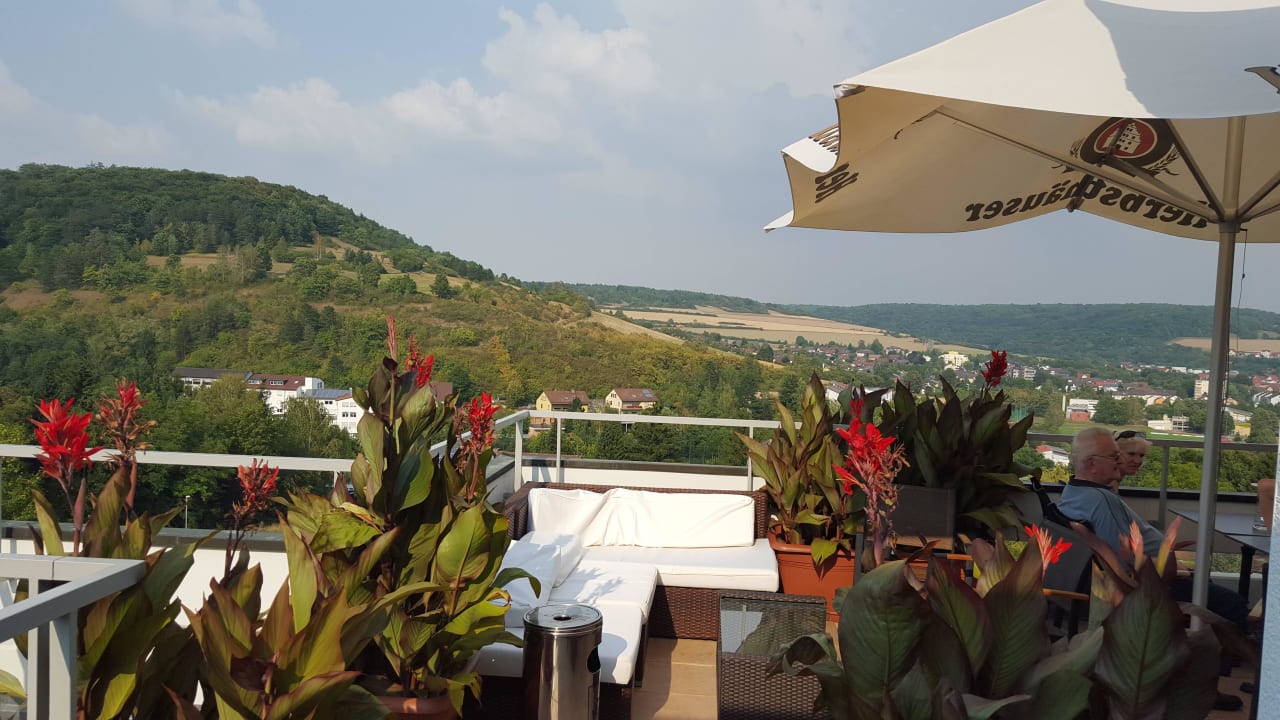 Dachterrasse der Panorama-Bar  Vitalhotel König am Park