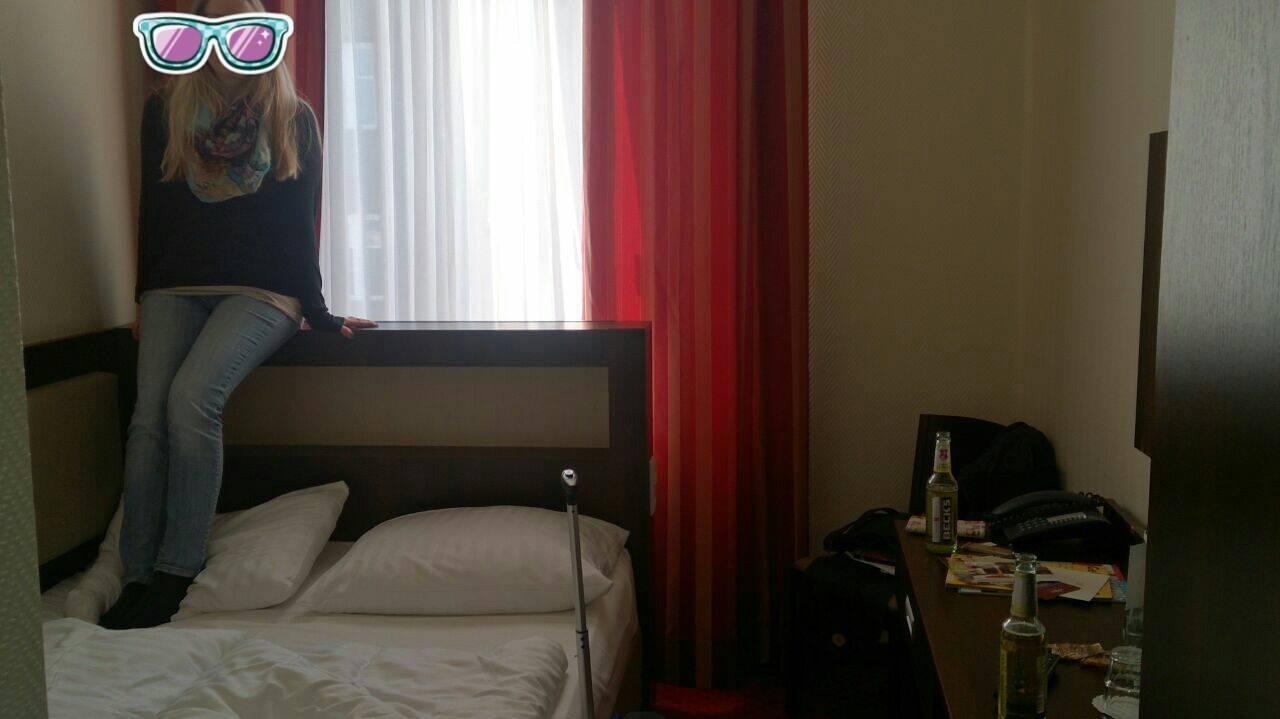 Kleines aber wirklich feines Zimmer  Garner Hotel Hamburg - Graf Moltke