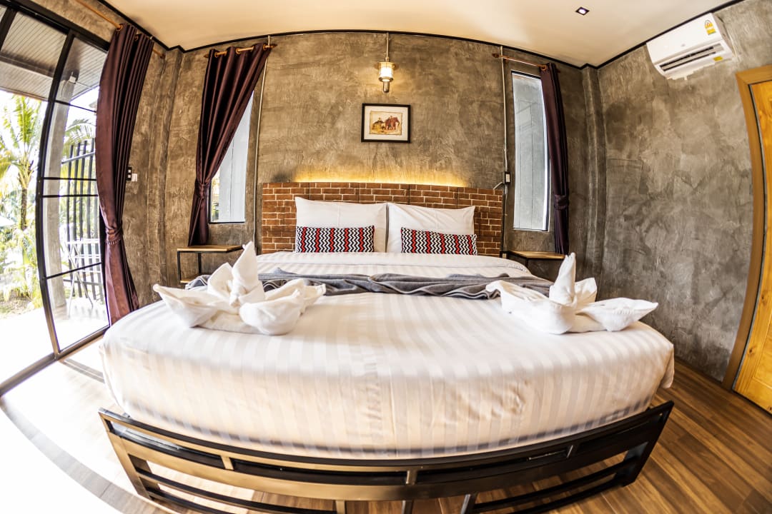 Zimmer Grandfather KhaoLak Resort