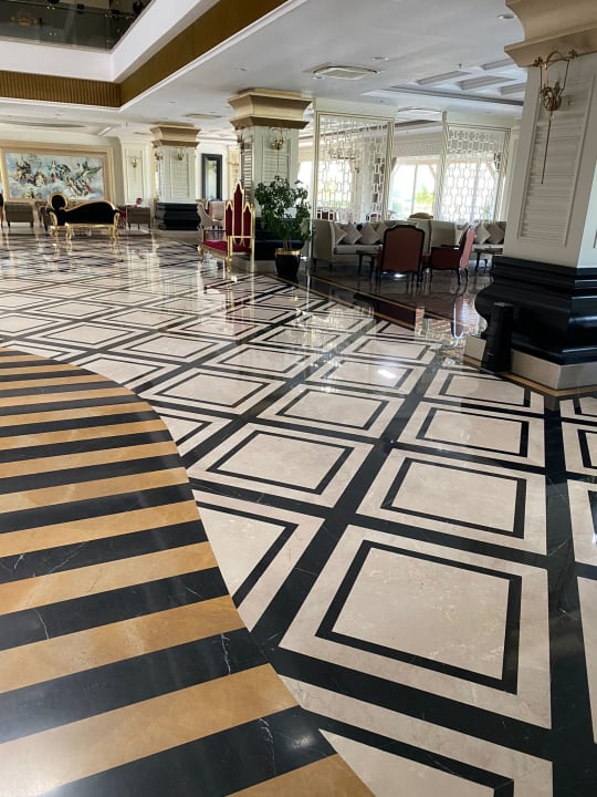 Lobby Mary Hotel Side