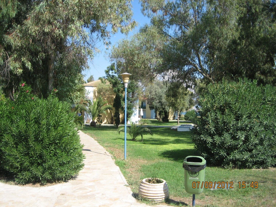 Корпуса Domes Aulūs Zante, Autograph Collection