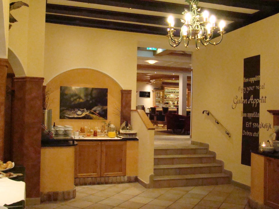 Eingangsbereich Restaurant Lürzerhof - luxury.nature.spa