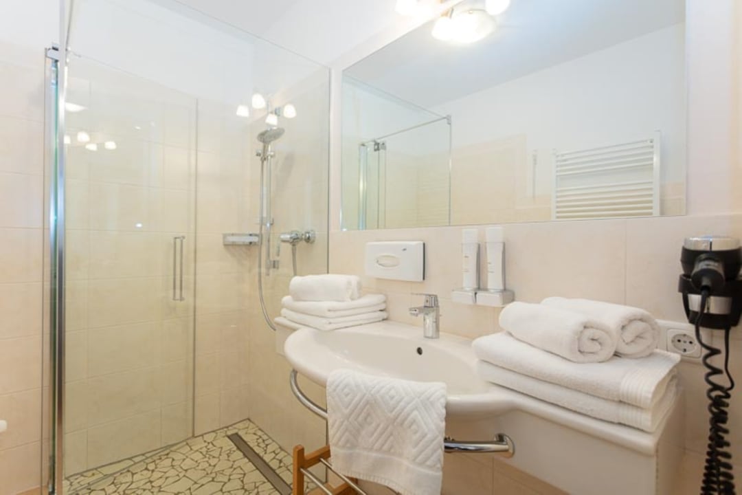 Zimmer Appartementhaus CASAMARAI