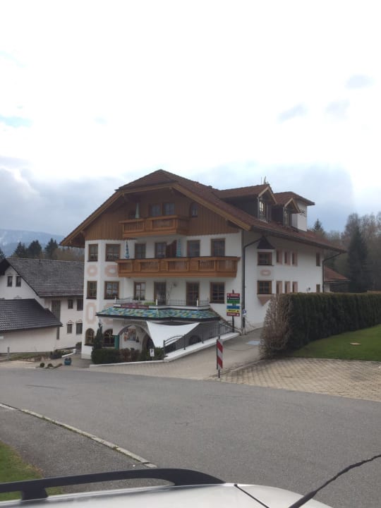 Außenansicht Hotel Brunnenhof