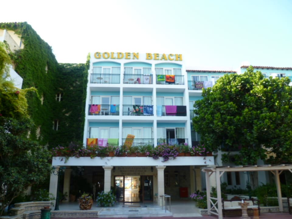 Außenansicht Golden Beach Rethymnon
