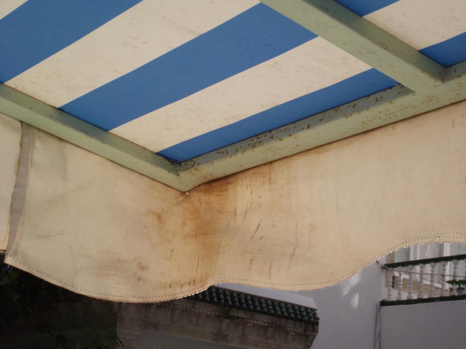 Hollywoodschaukel Hotel Emira / Amira