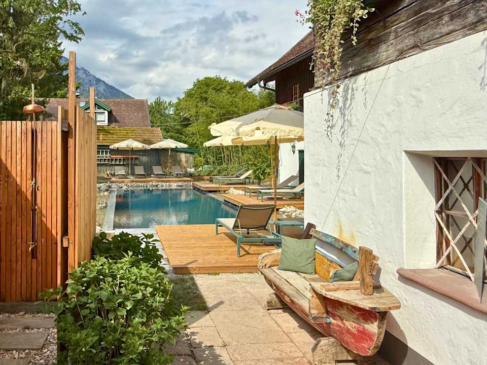Pool Der Schlosswirt zu Anif - Biedermeierhotel & Restaurant