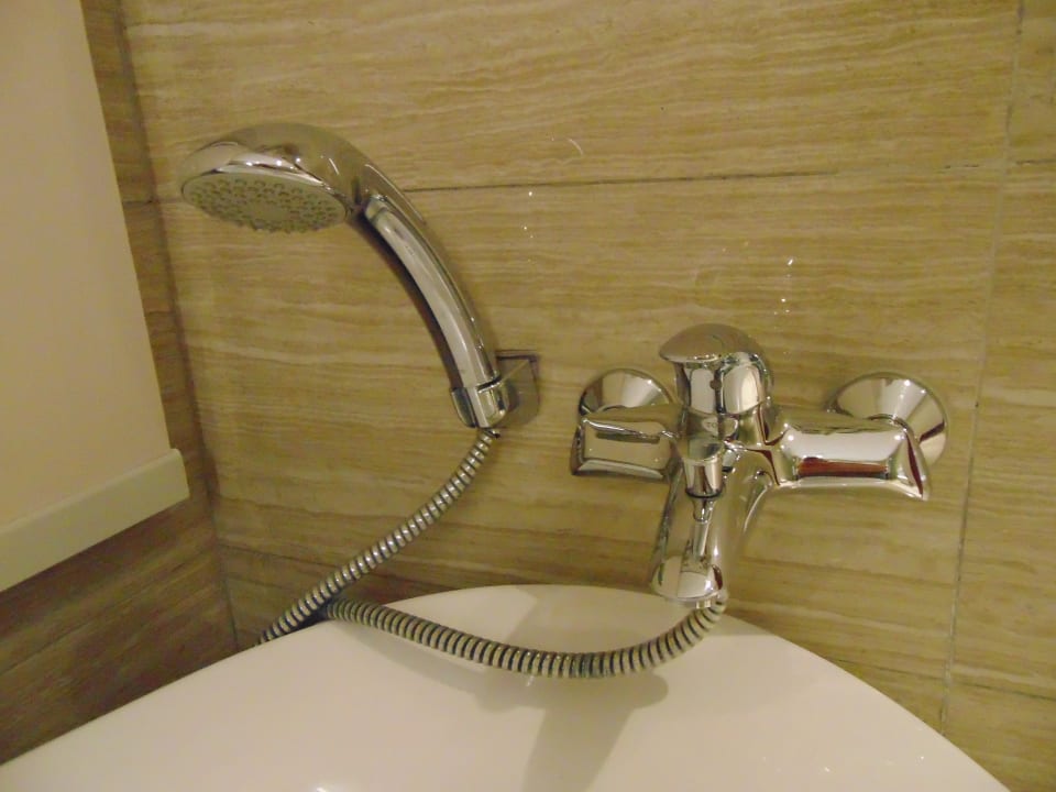 Zimmer Swiss-Belhotel Airport Jakarta