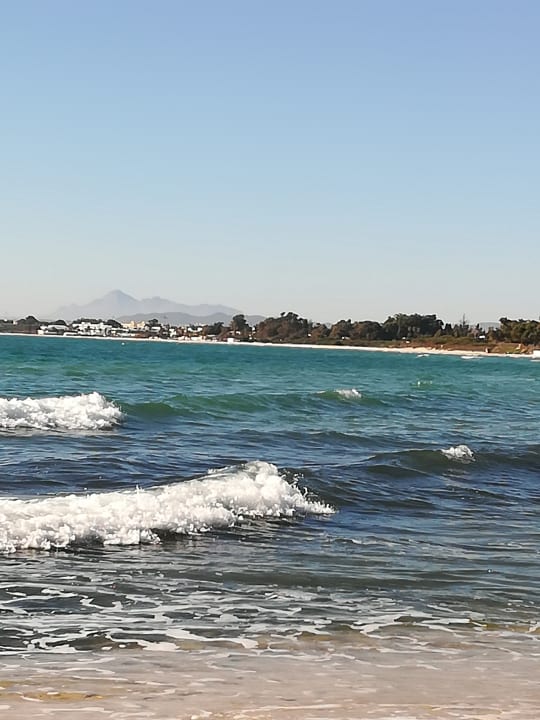 Strand Hotel Nesrine