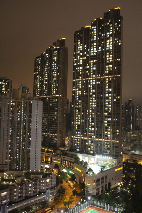 Pool Hilton Garden Inn Hong Kong Mongkok