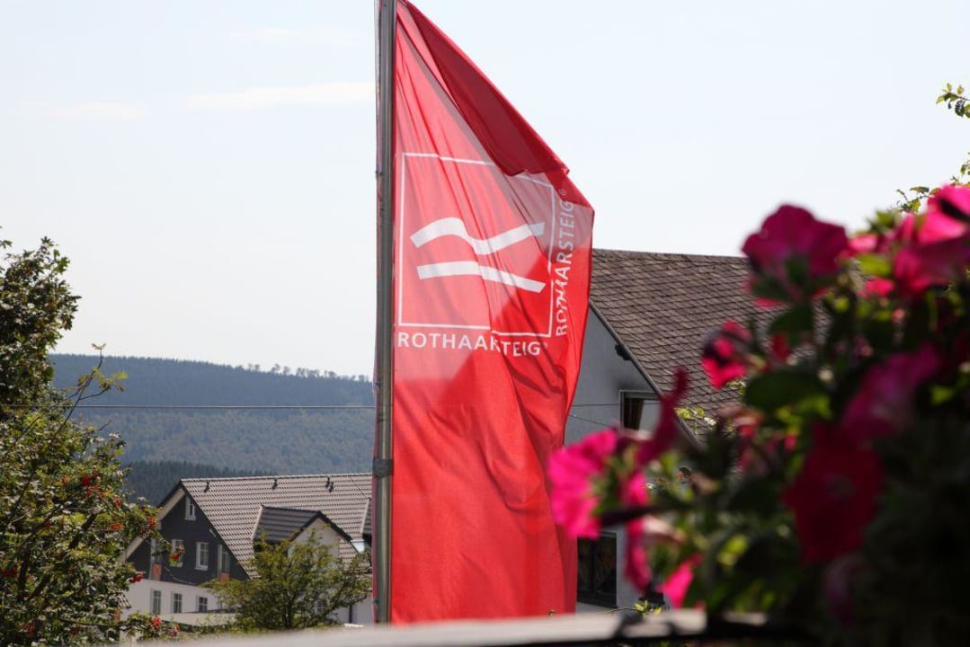 Willkommen am Rothaarsteig Berghaus Neuastenberg