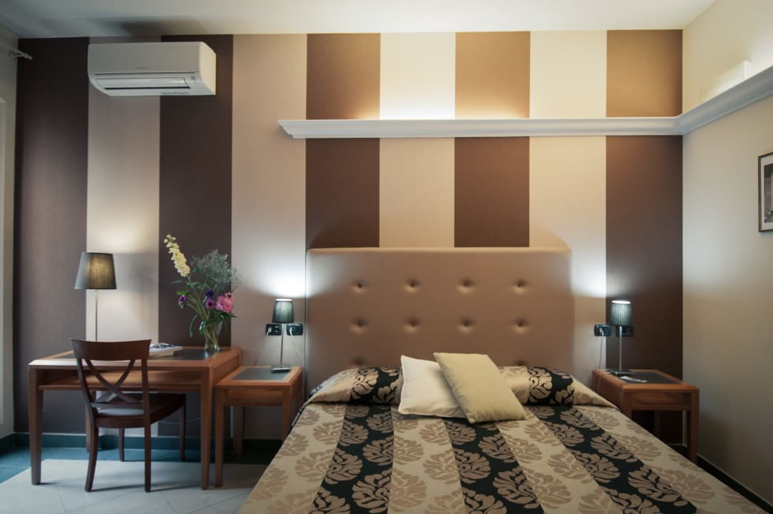 Zimmer Hotel Touring