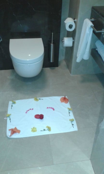 Bad Hotel Grand Side