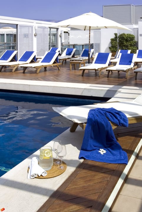 Outdoor Pool Athens Marriott Hotel