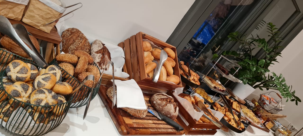Gastro Radisson Blu Hotel Schwarzer Bock