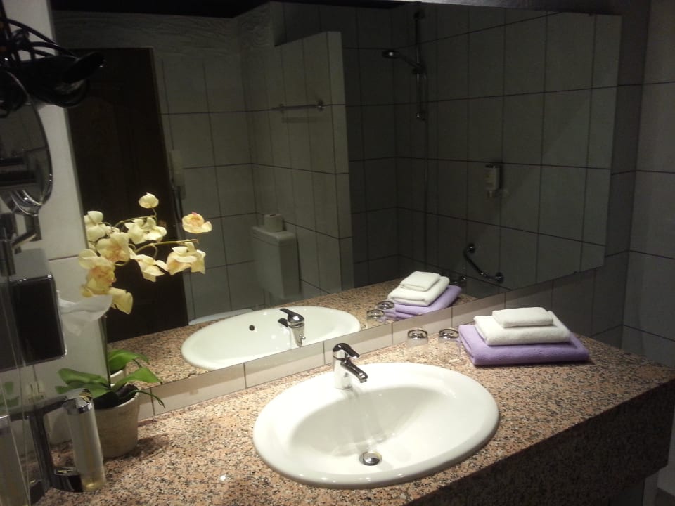 Bad CONTEL Hotel Koblenz