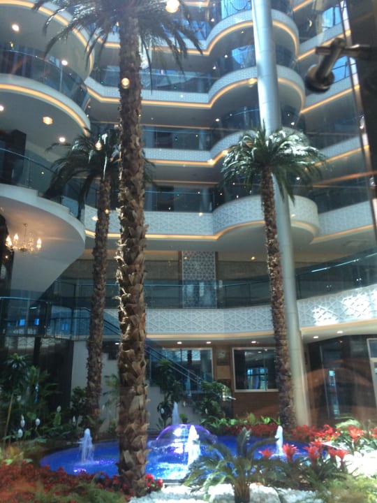 Lobby im neuen Block Lonicera Resort & Spa Hotel