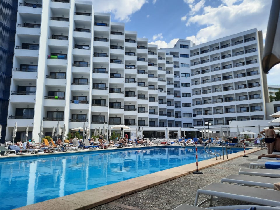 Pool Hotel Vibra Beverly Playa