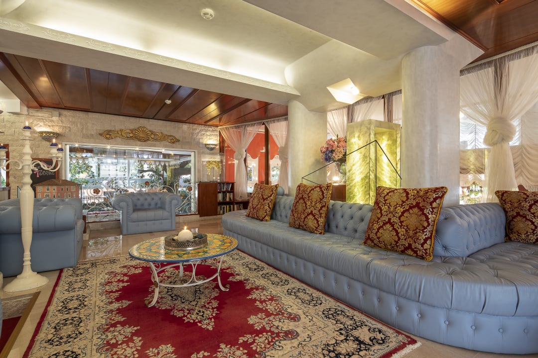 Lobby Milton Boutique Hotel