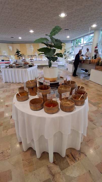 Gastro Hotel JAZ Tour Khalef