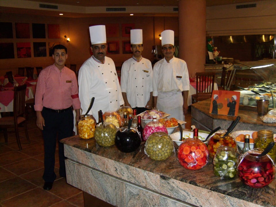 Köche im Sea Garden  Charmillion Gardens Aquapark