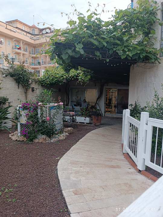 Außenansicht Hotel Camyuva Beach