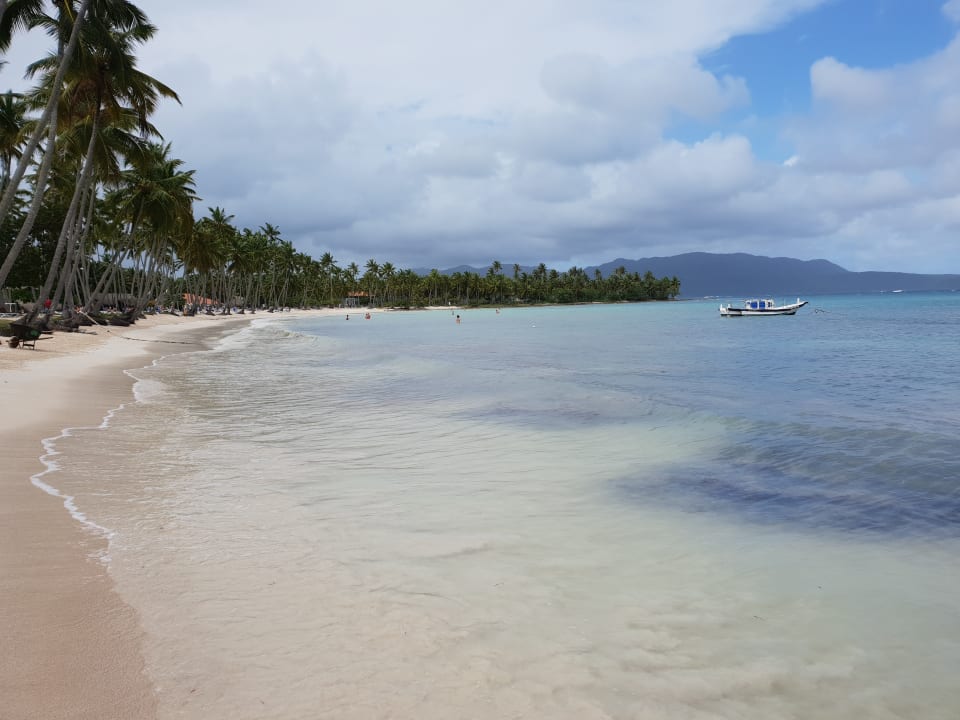 Strand Wyndham Alltra Samana