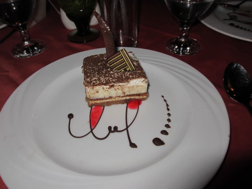 Tiramisu im Olive The Grand Hotel Sharm El Sheikh