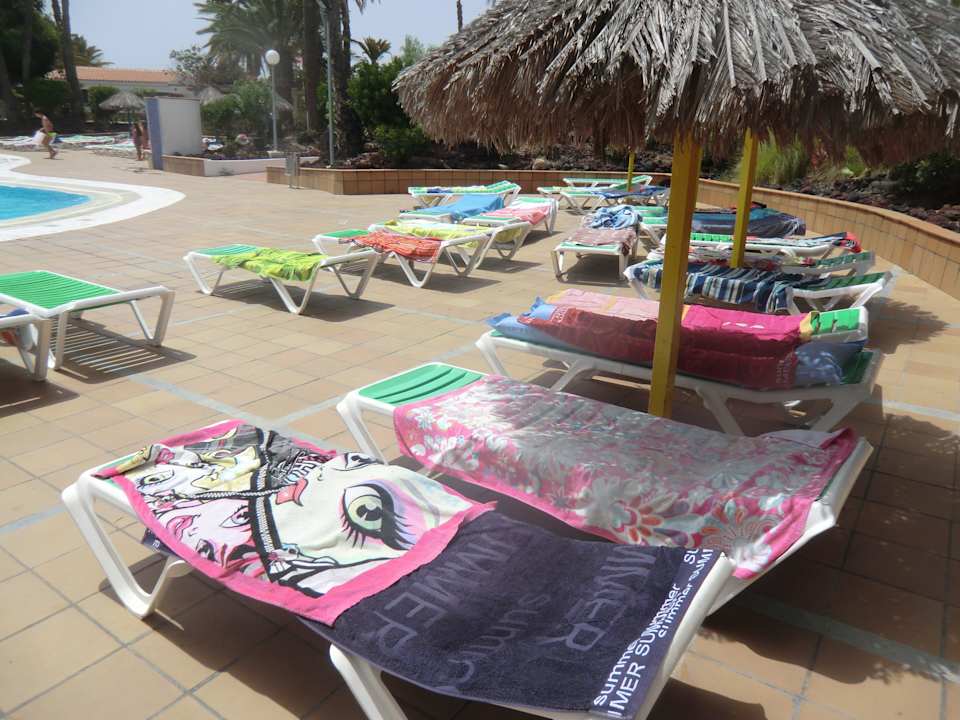 Alle Liegen belegt  - nur im August  Bungalows Las Vegas Golf