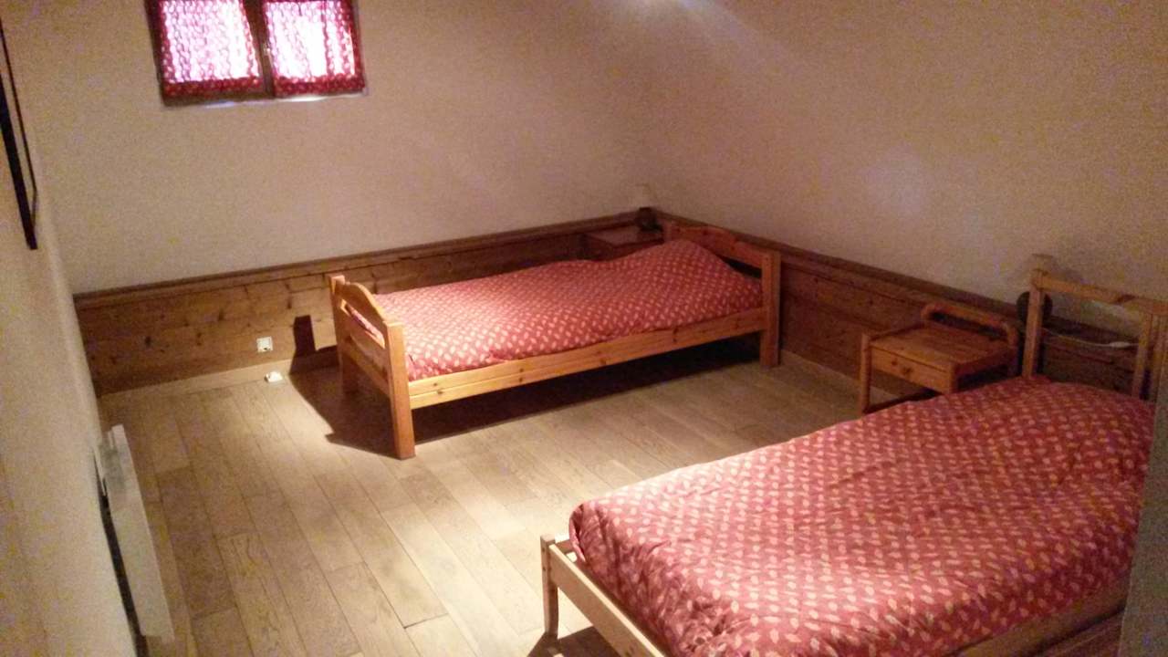 Twin bed room 2 Odalys Chalet Alpina