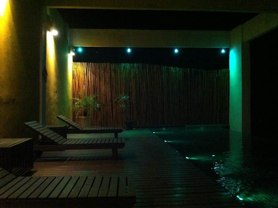 Whirpool und Planschkaltbecken Altos de Santa Teresa Guest House