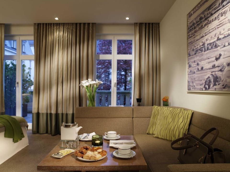 Villa Kennedy - Innercourt Yard Zimmer Rocco Forte Villa Kennedy