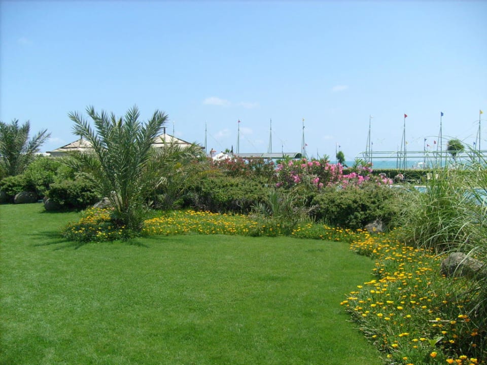 Tuin Limak Lara Deluxe Hotel & Resort