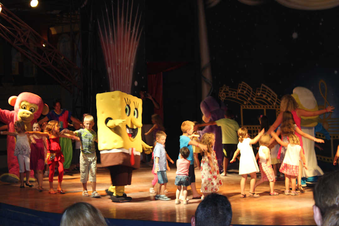 Kinderdisco Pickalbatros Alf Leila Wa Leila Resort - Neverland Hurghada