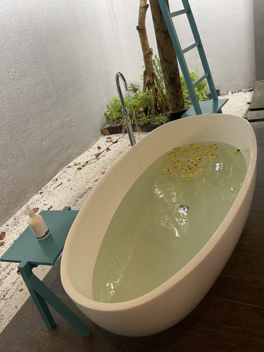 Zimmer NH Collection Maldives Havodda Resort