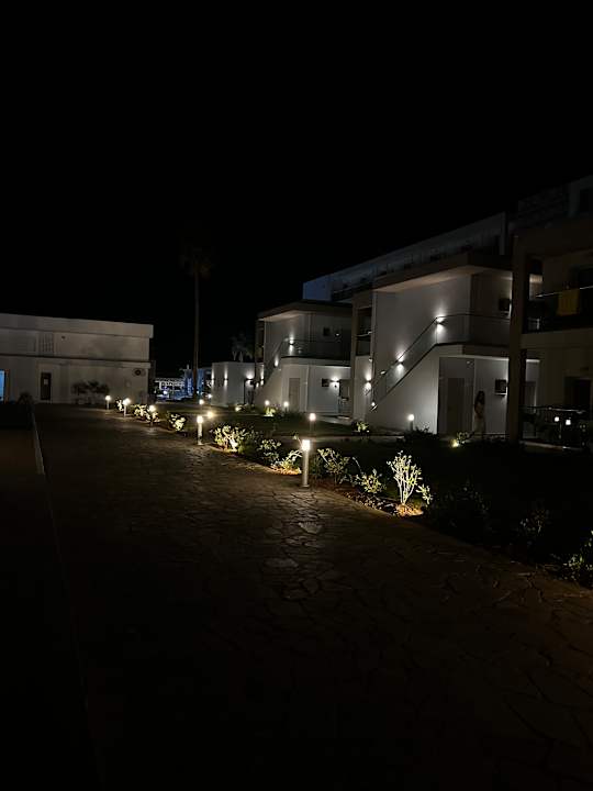 Gartenanlage allsun Hotel Carolina Mare