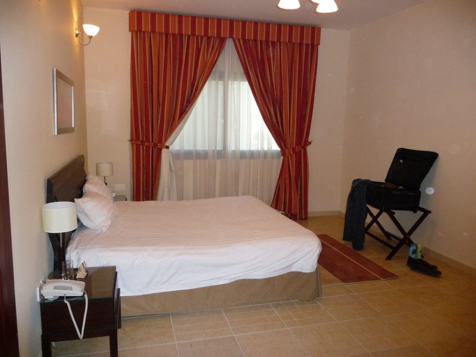 Masterbedroom TIME Topaz Hotel Apartments