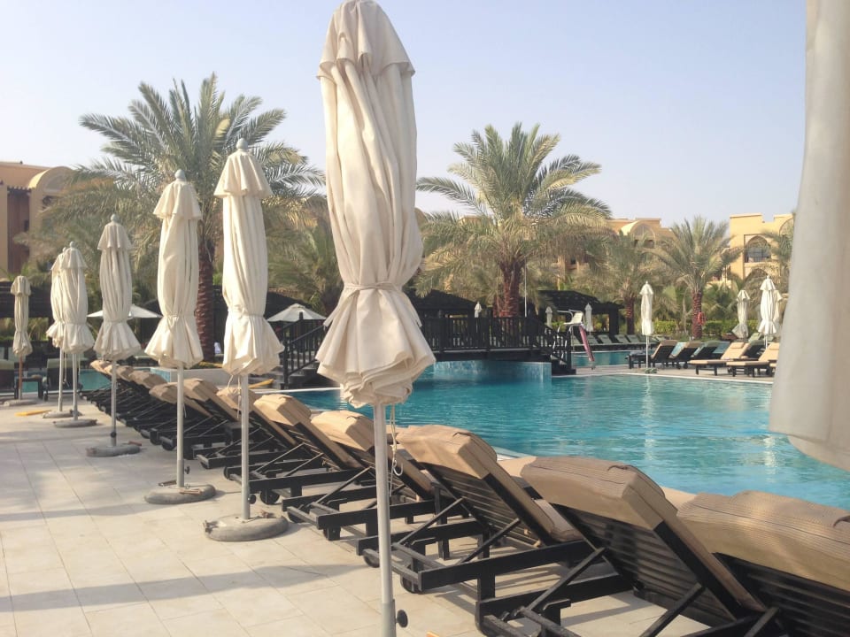 Villa pool DoubleTree by Hilton Resort & Spa Marjan Island