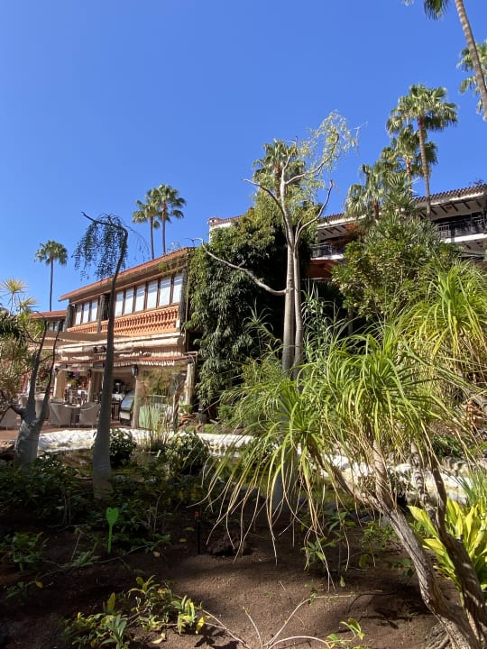 Außenansicht Hotel Parque Tropical