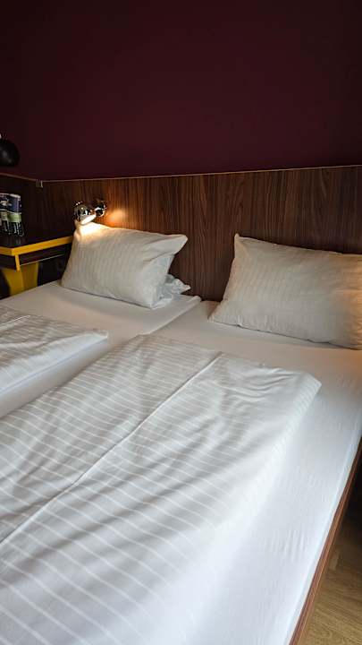 Zimmer MEININGER Hotel Frankfurt/Main Airport