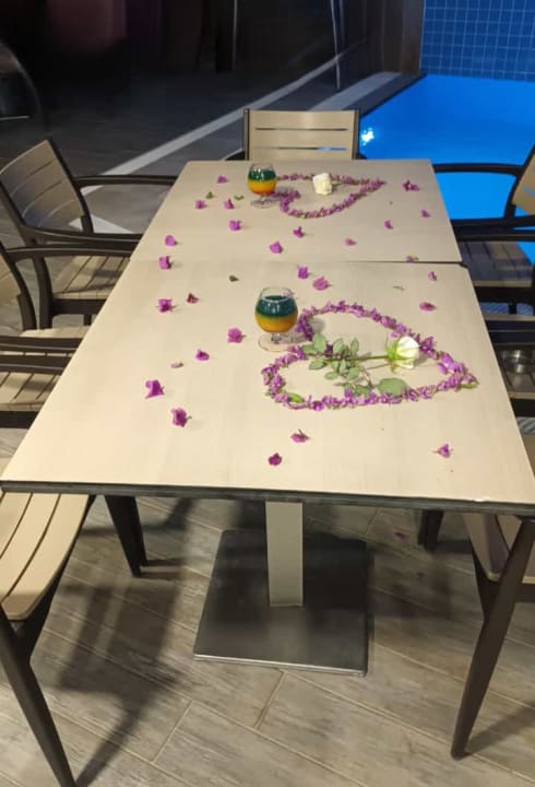 Gastro Dream World Aqua Hotel