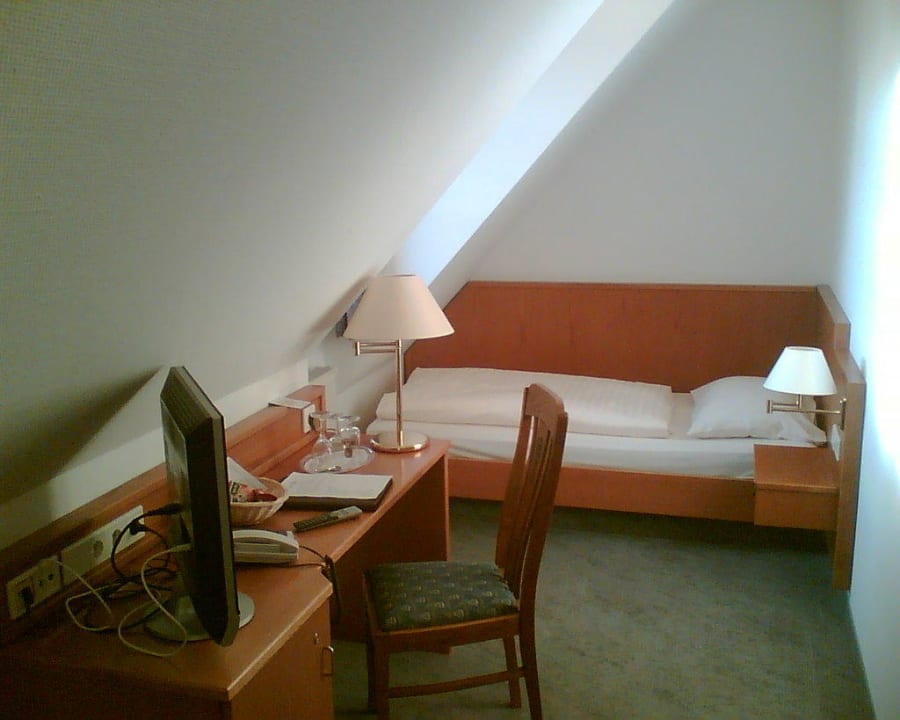 Zimmer unter dem Dach Landhotel Geiselwind